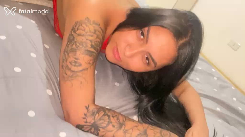 Acompanhante mulher morena (o) de olhos castanhos - Larissa Prado