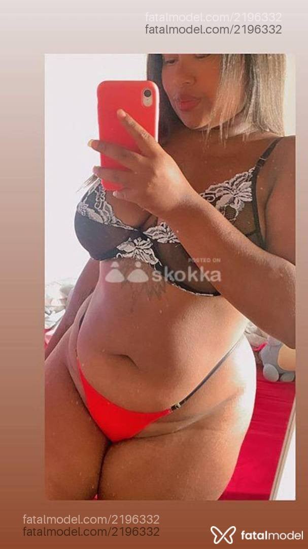 Acompanhante mulher morena (o) de olhos pretos em Viamão - Natyzinha