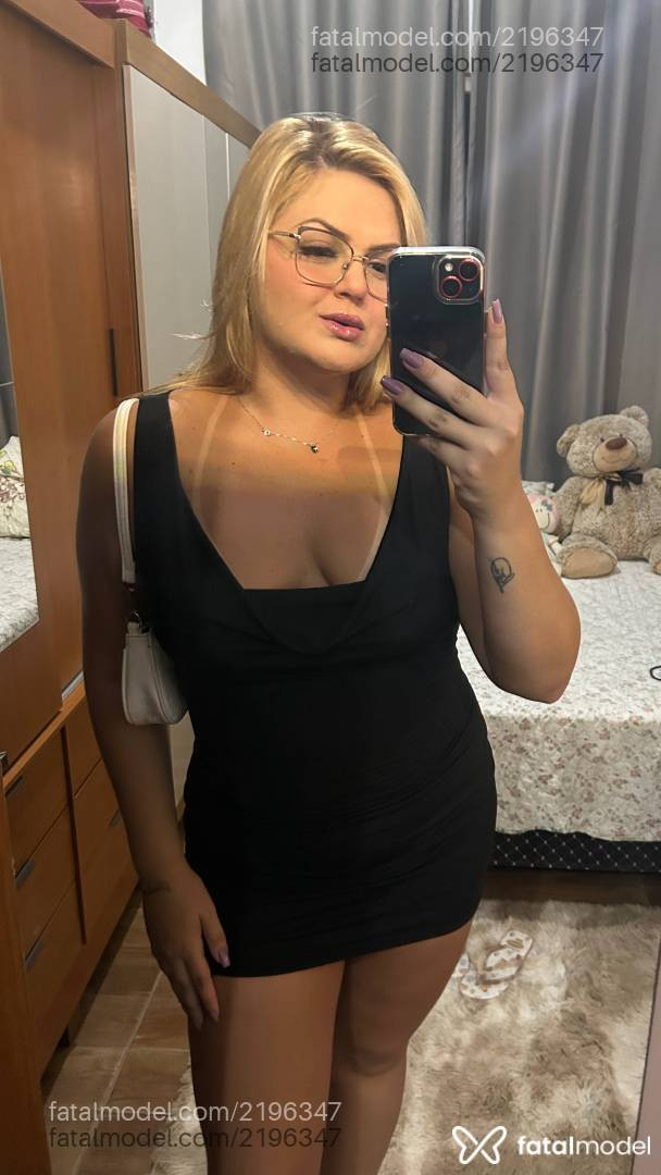 Acompanhante mulher loira (o) de olhos azuis em Janaúba - Gaabi