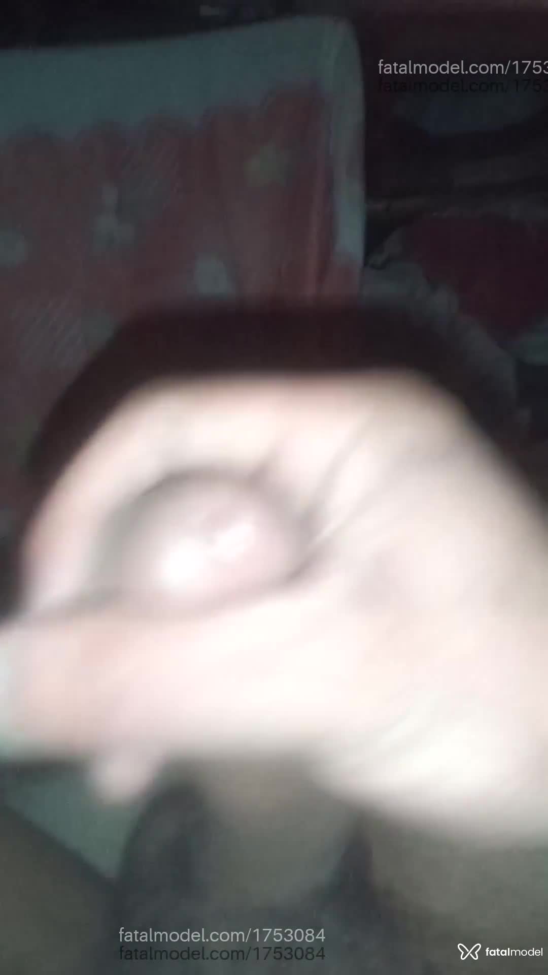 Acompanhante homem com cabelo castanho de olhos castanhos em Ilhabela - Cremoso