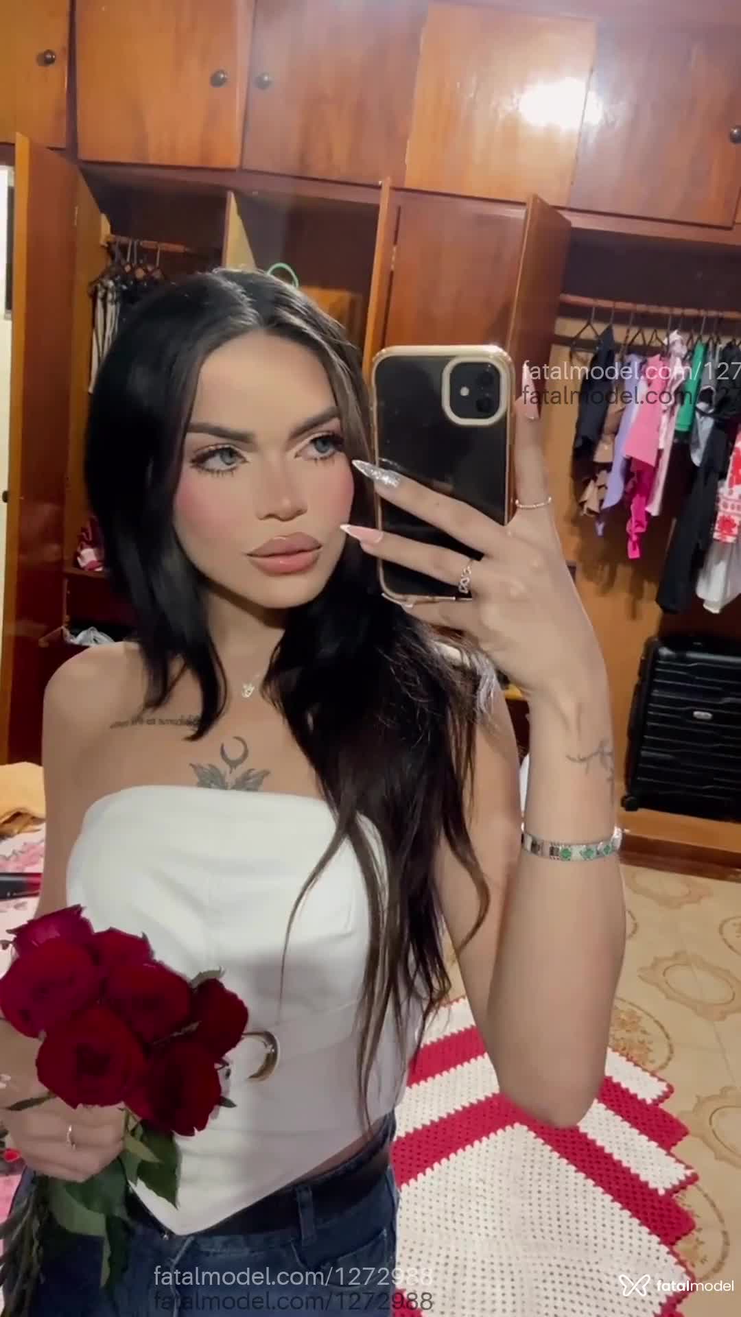 Acompanhante mulher trans morena (o) de olhos castanhos - Isabella Nogueira Acompanhante mulher trans morena (o) de olhos castanhos - Isabella Nogueira