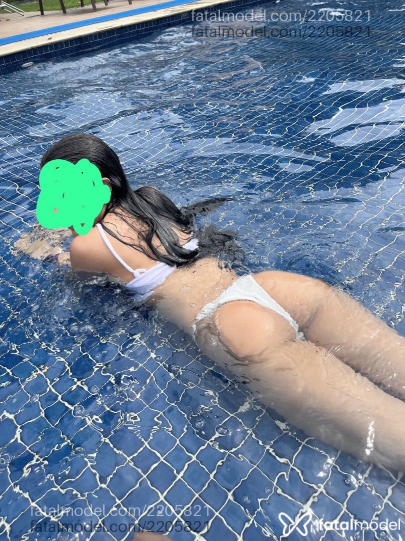 Acompanhante mulher com cabelo castanho de olhos castanhos em Belo Horizonte - Camila