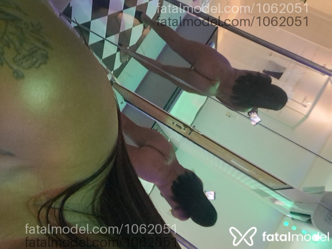 Acompanhante mulher com cabelo castanho de olhos mel em Uberlândia - Zendalya