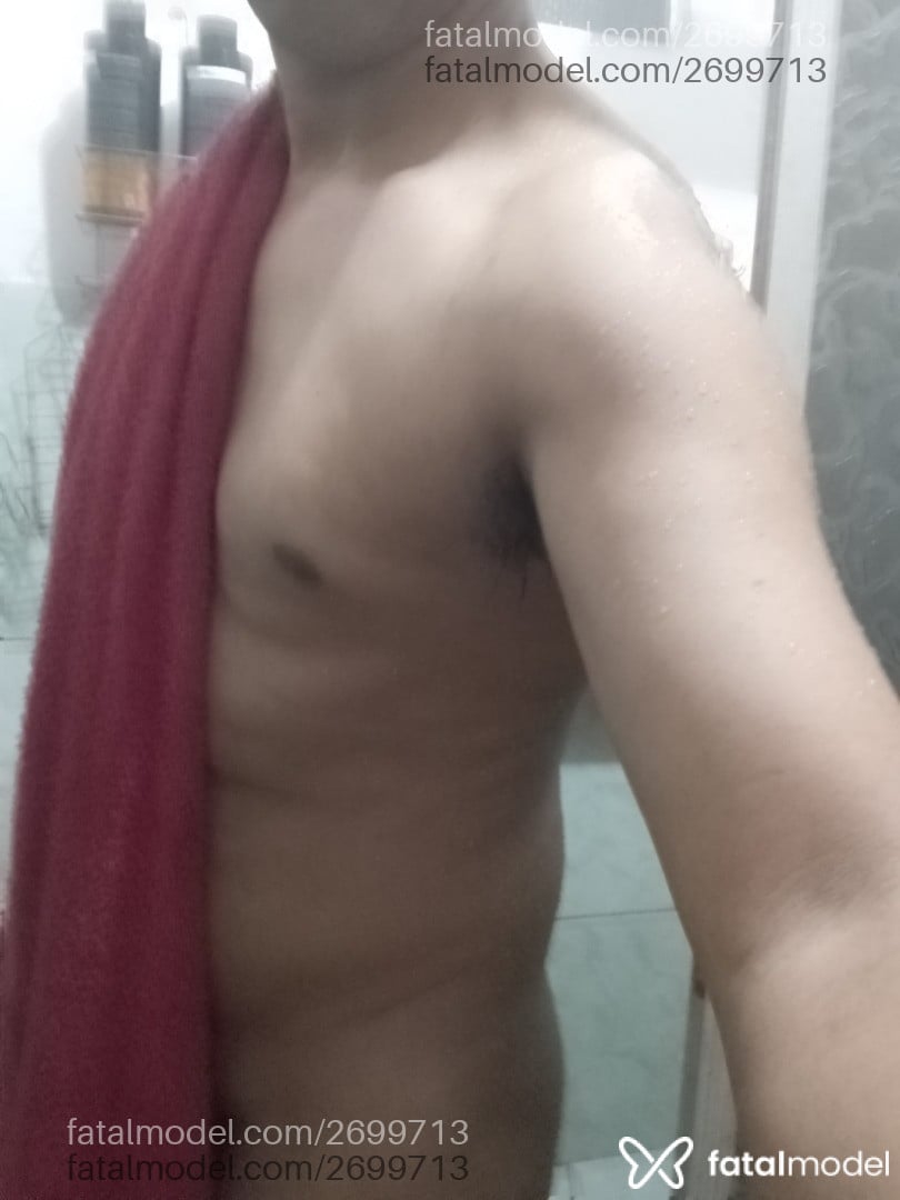Acompanhante homem com cabelo castanho de olhos castanhos em São Borja Acompanhante homem com cabelo castanho de olhos castanhos em São Borja - Morenosigiloso