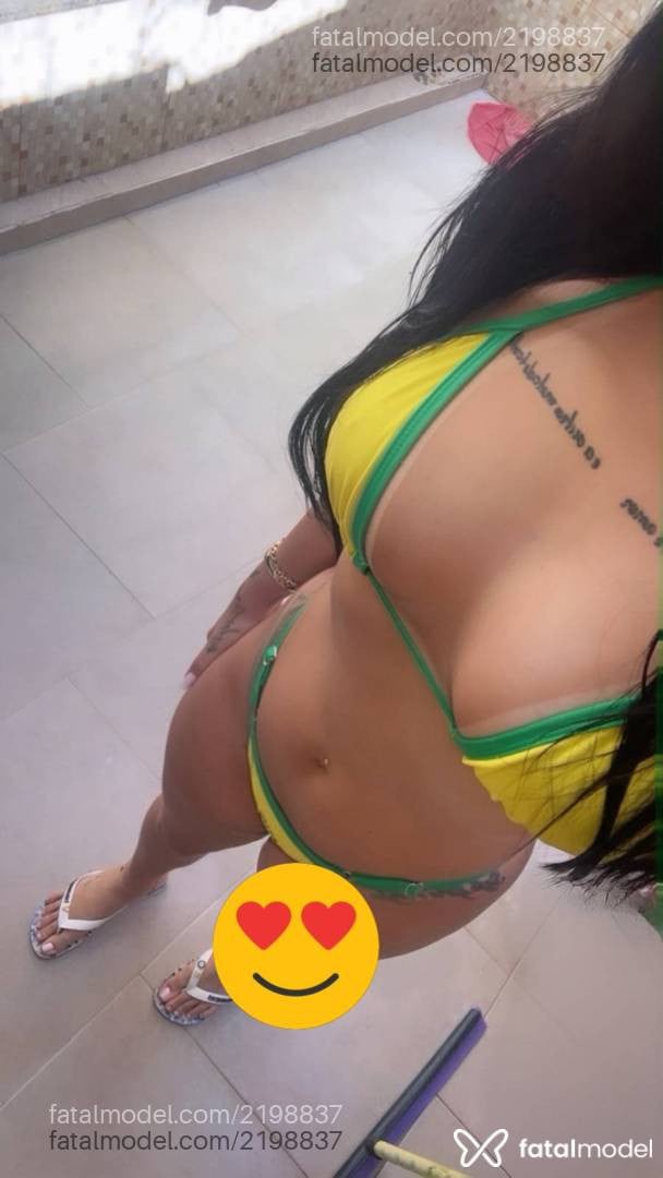 Acompanhante mulher morena (o) de olhos castanhos em Teixeira de Freitas - Beatriz