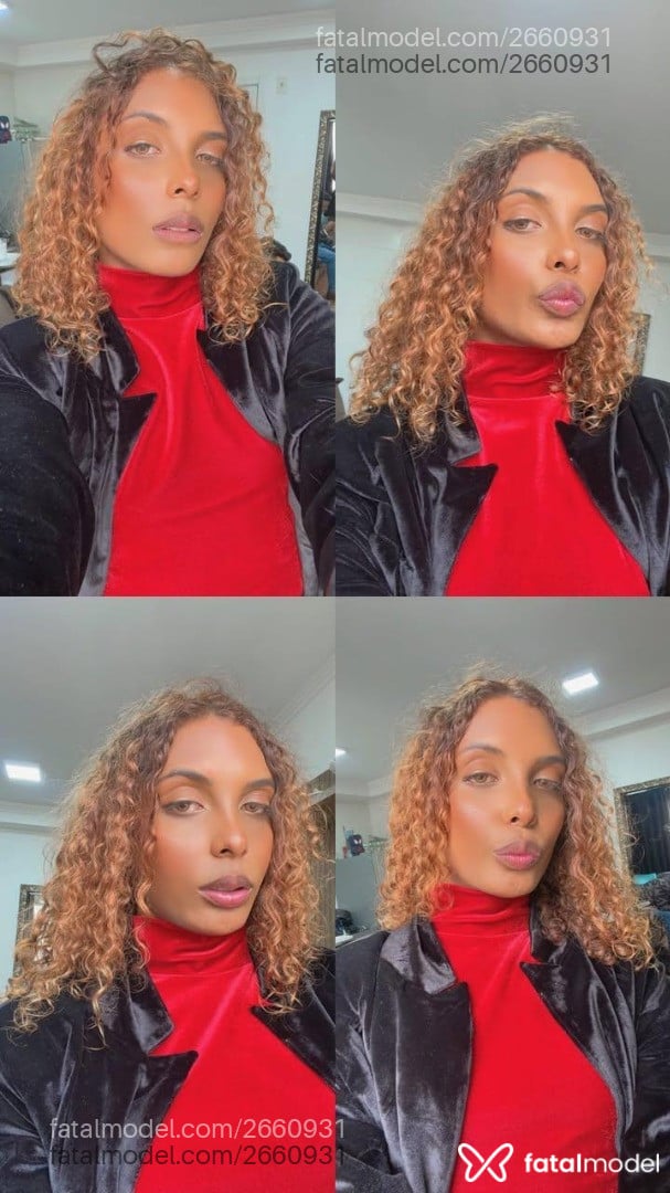 Acompanhante mulher trans com cabelo castanho de olhos mel em Fortaleza - Maria