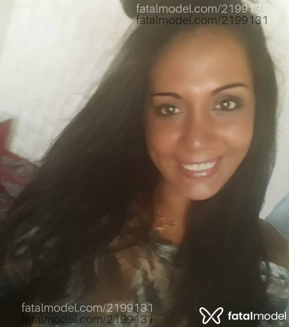 Acompanhante mulher trans morena (o) de olhos castanhos - Soraya Mello Soll