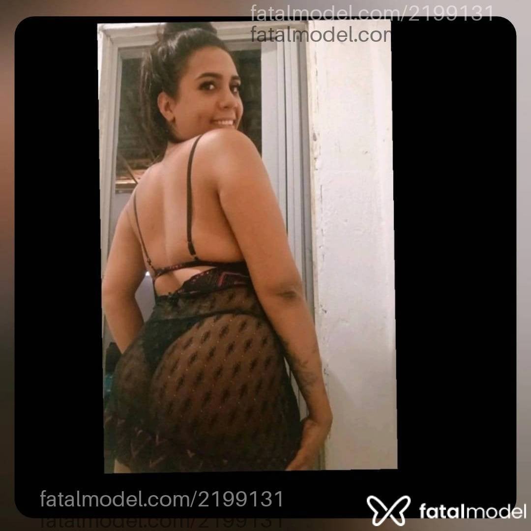 Acompanhante mulher trans morena (o) de olhos castanhos - Soraya Mello Soll