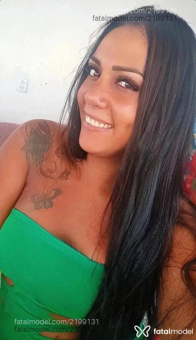 Acompanhante mulher trans morena (o) de olhos castanhos - Soraya Mello Soll