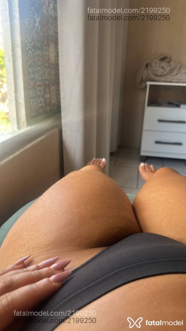 Acompanhante mulher morena (o) de olhos castanhos em Bento Gonçalves - Sofia