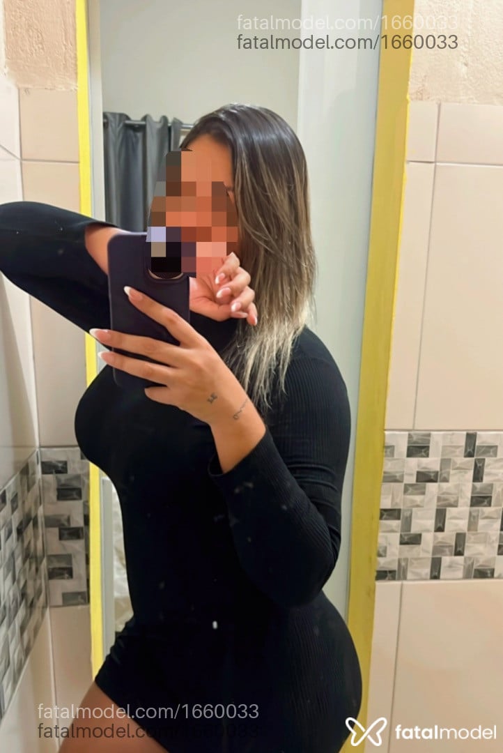 Acompanhante mulher morena (o) de olhos castanhos em Colinas do Tocantins - Rebeca