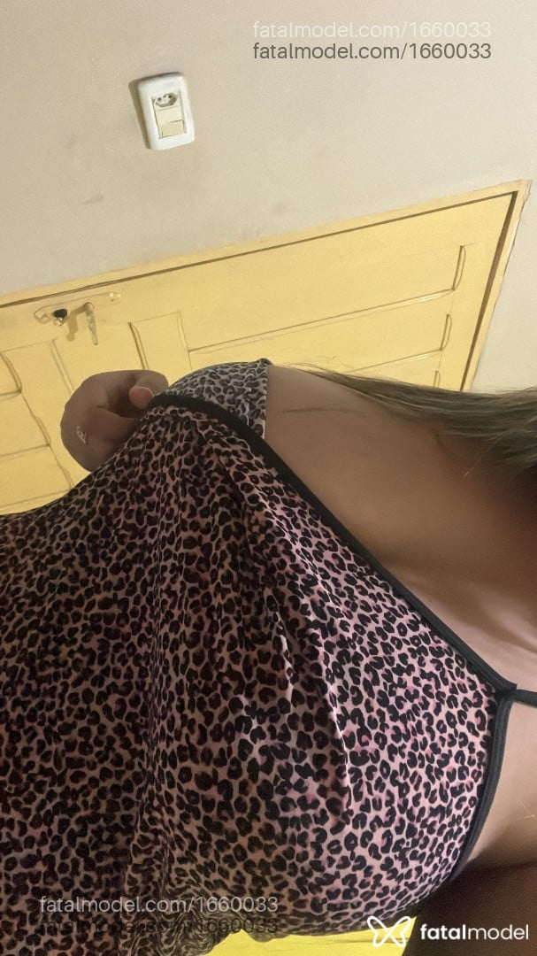 Acompanhante mulher morena (o) de olhos castanhos em Colinas do Tocantins - Rebeca
