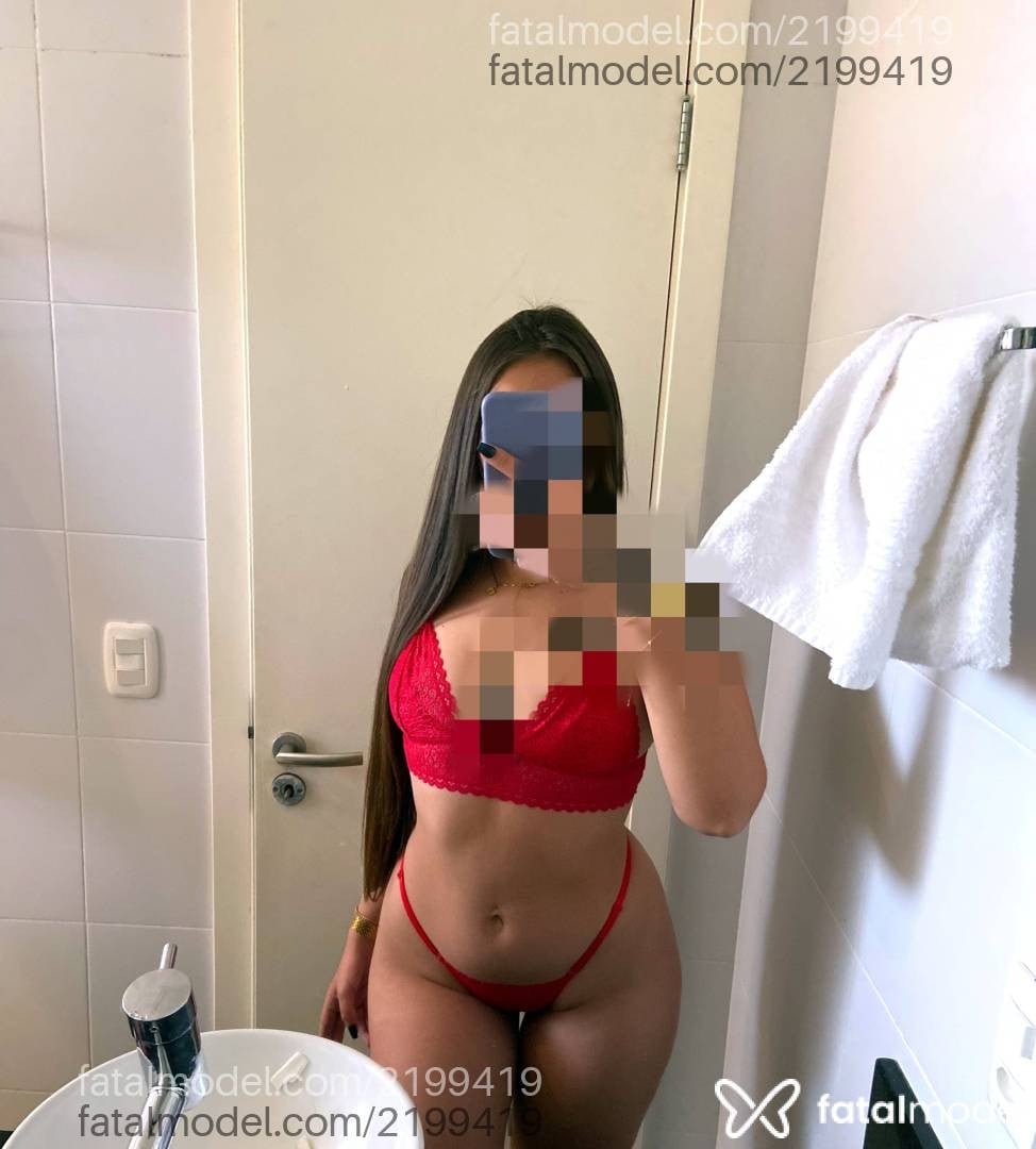 Acompanhante mulher com cabelo castanho de olhos castanhos em Novo Hamburgo - Mila