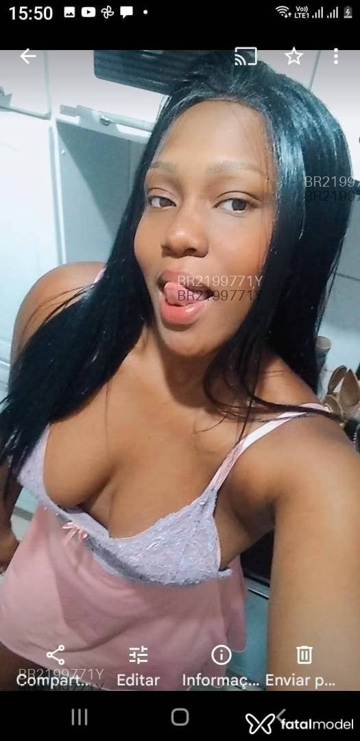 Acompanhante mulher morena (o) de olhos pretos em Belo Horizonte Acompanhante mulher morena (o) de olhos pretos em Belo Horizonte - Lara Piment