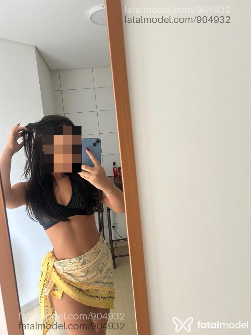 Acompanhante mulher morena (o) de olhos castanhos em Curitiba Acompanhante mulher morena (o) de olhos castanhos em Curitiba - Maria Vitória