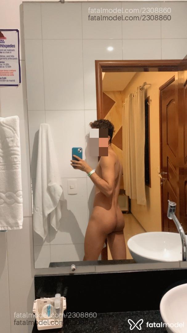 Acompanhante homem loira (o) de olhos castanhos em São Luís - Marcos
