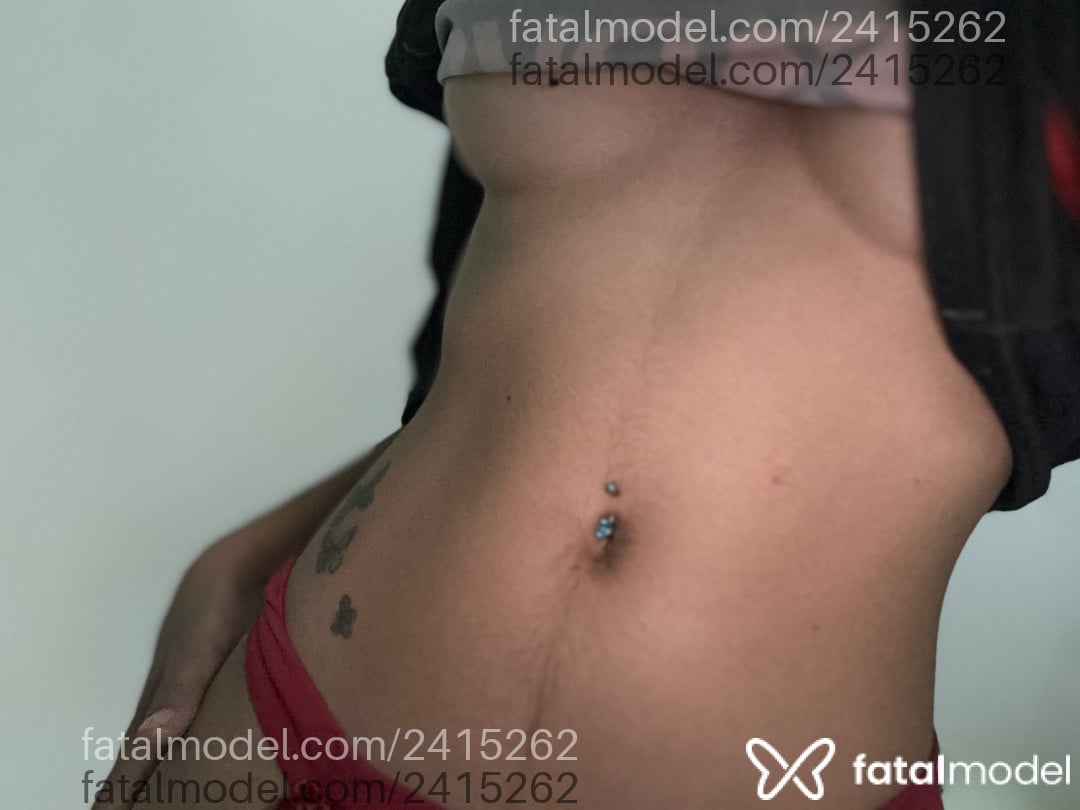 Acompanhante mulher morena (o) de olhos castanhos em Juína Acompanhante mulher morena (o) de olhos castanhos em Juína - Eduarda Reis