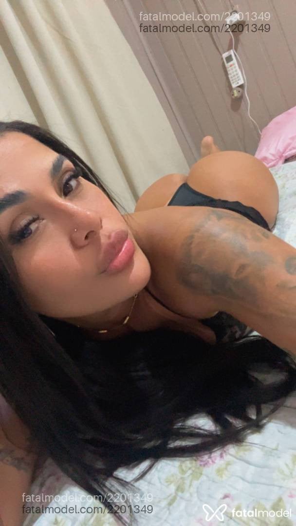 Acompanhante mulher morena (o) de olhos pretos - Dany Marques