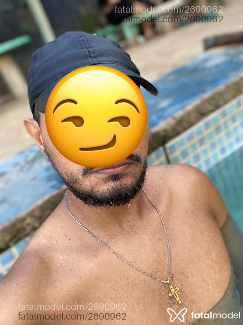 Acompanhante homem com cabelo castanho de olhos castanhos em Porto Velho - Rafael