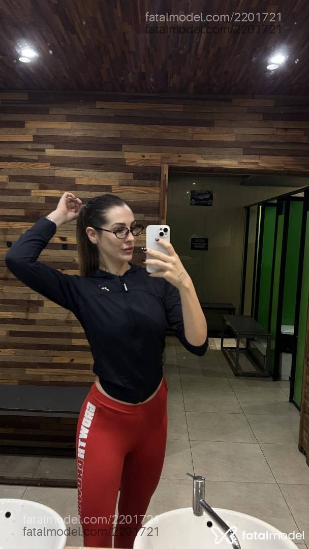 Acompanhante mulher loira (o) de olhos verdes em Francisco Beltrão - Alessandra