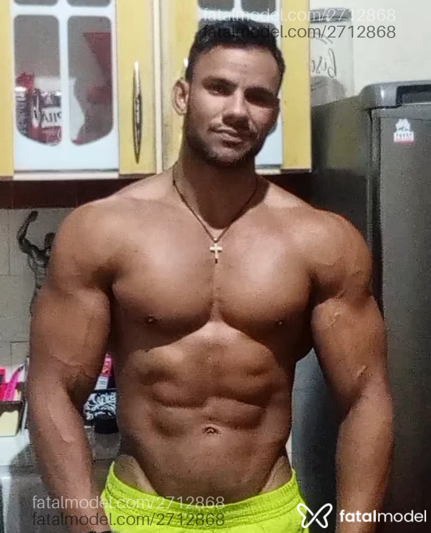 Acompanhante homem com cabelo castanho de olhos castanhos em Campinas - Apolo