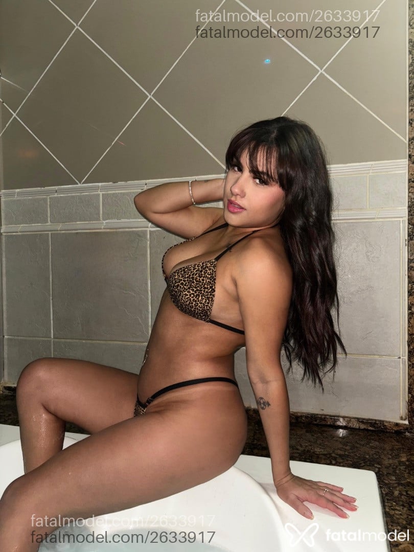 Acompanhante mulher morena (o) de olhos castanhos em Curitiba - Sophia Barbosa