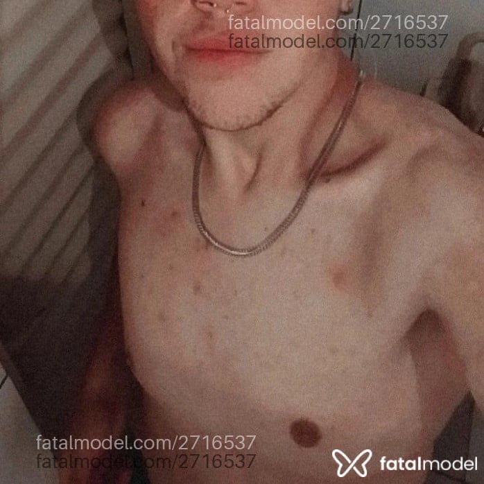 Acompanhante homem ruiva (o) de olhos pretos em Uberlândia - Henri Ruivo