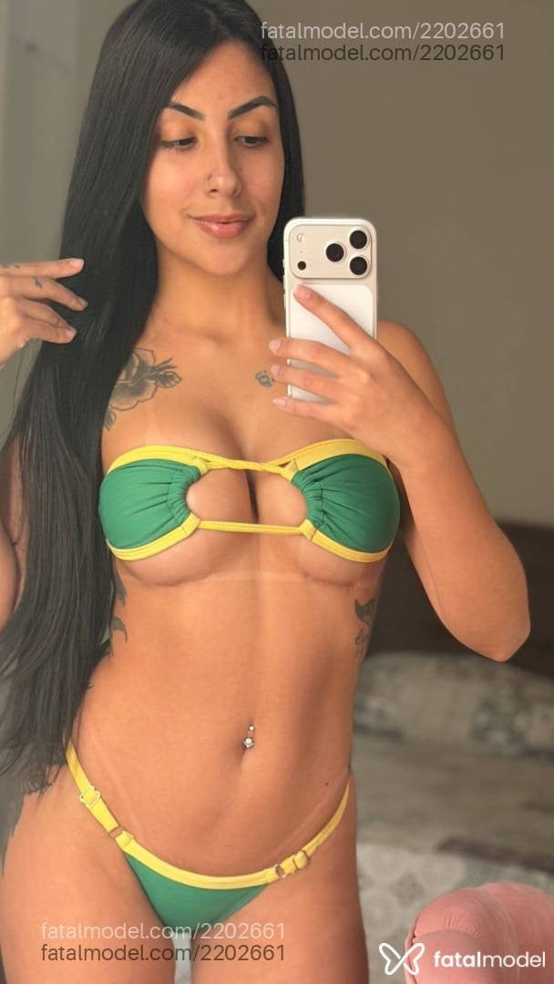 Acompanhante mulher morena (o) de olhos pretos em Porto Alegre - Bella Serena