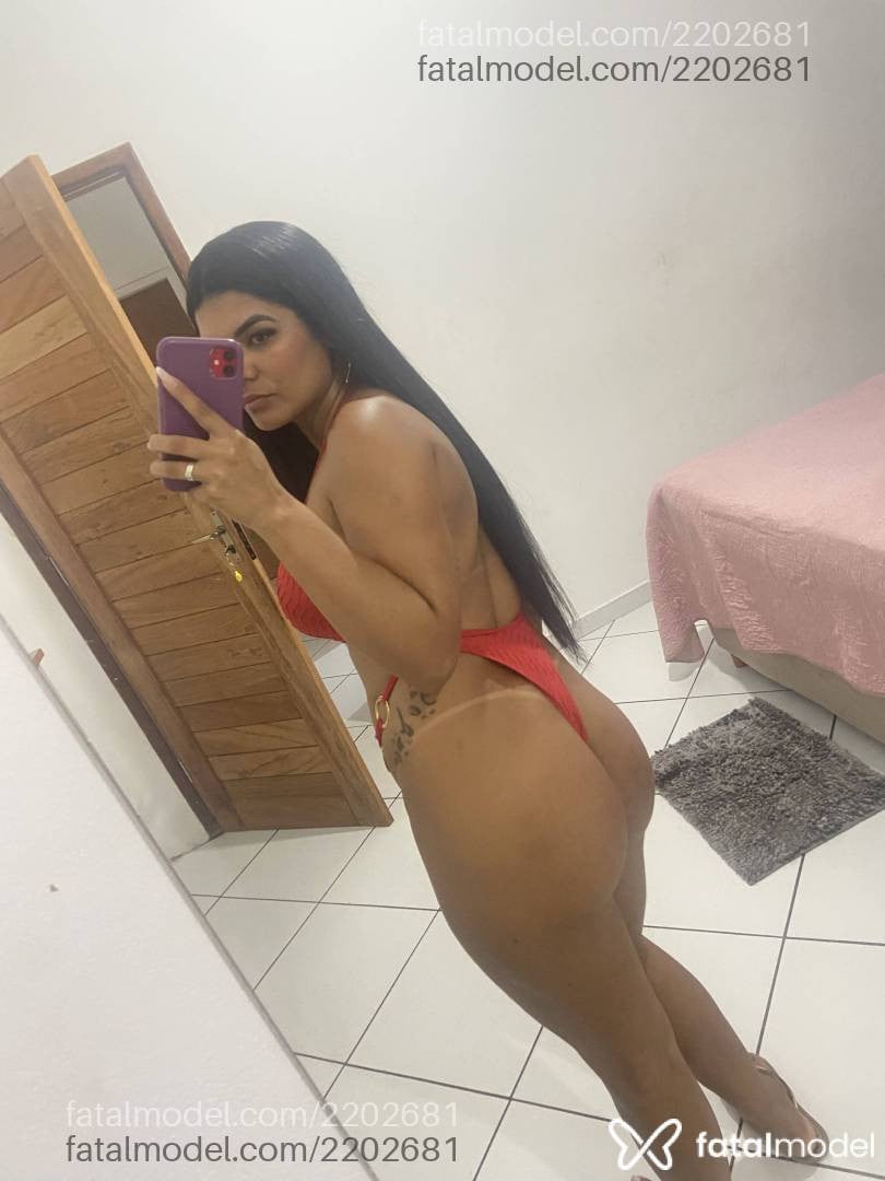 Acompanhante mulher morena (o) de olhos mel - Rayssa