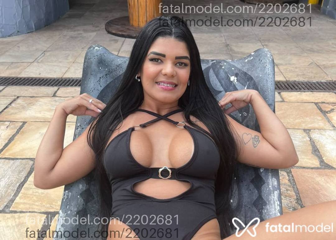 Acompanhante mulher morena (o) de olhos mel - Rayssa