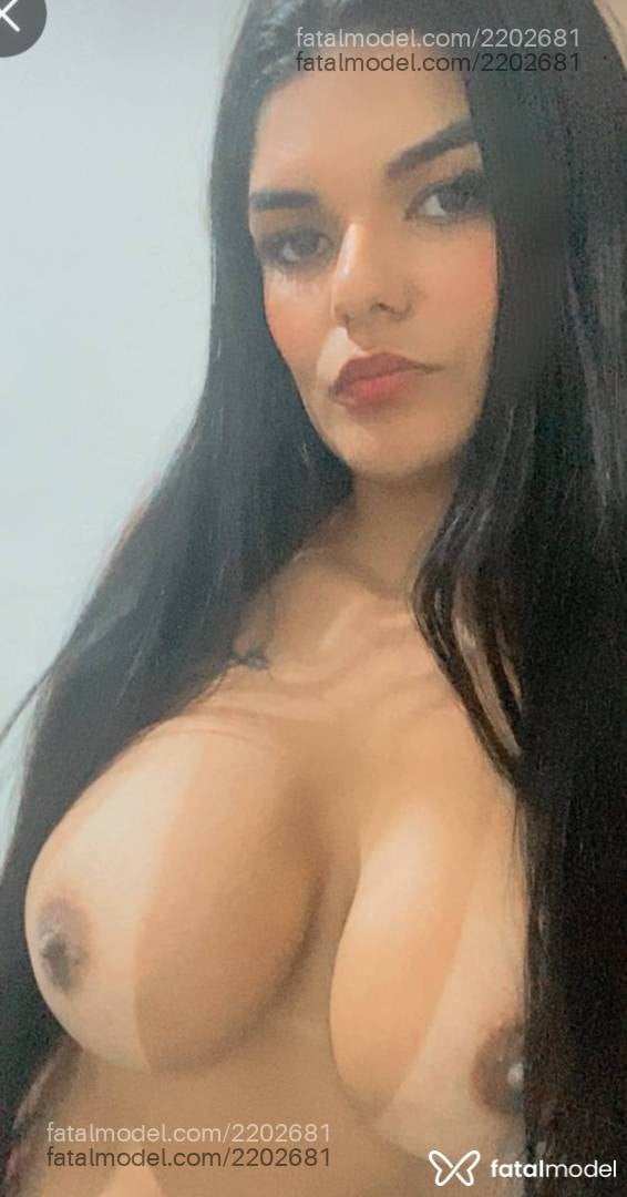 Acompanhante mulher morena (o) de olhos mel - Rayssa