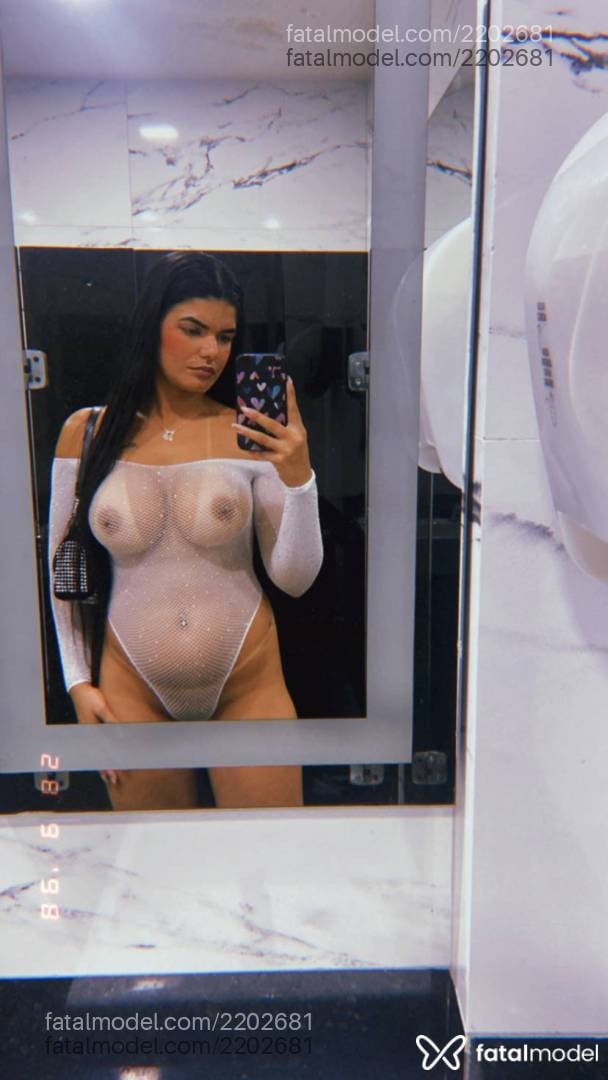 Acompanhante mulher morena (o) de olhos mel - Rayssa
