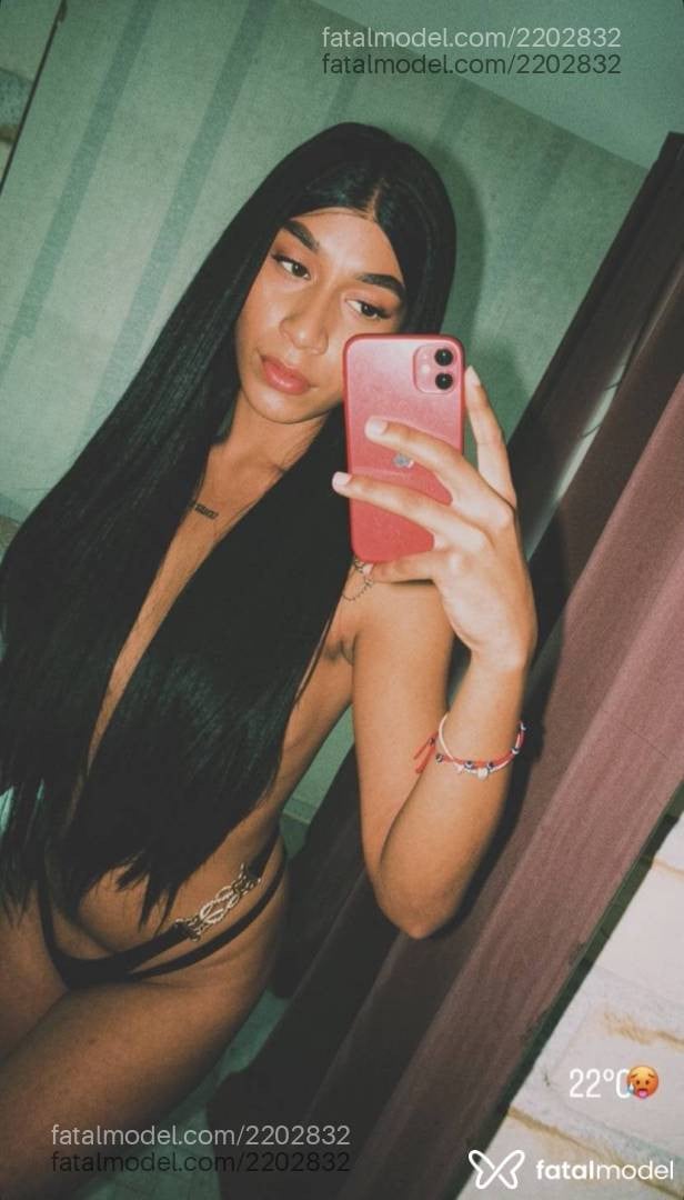 Acompanhante mulher trans morena (o) de olhos pretos em Belo Horizonte - Rayssa Guedes