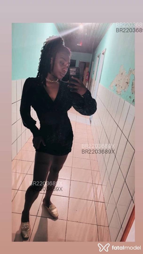 Acompanhante mulher morena (o) de olhos pretos em São Mateus do Sul - Bebel
