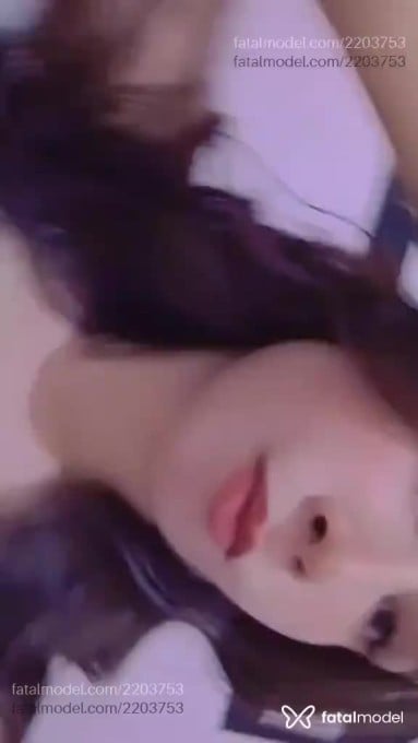 Acompanhante mulher com cabelo castanho de olhos castanhos em Campinas - Verônica