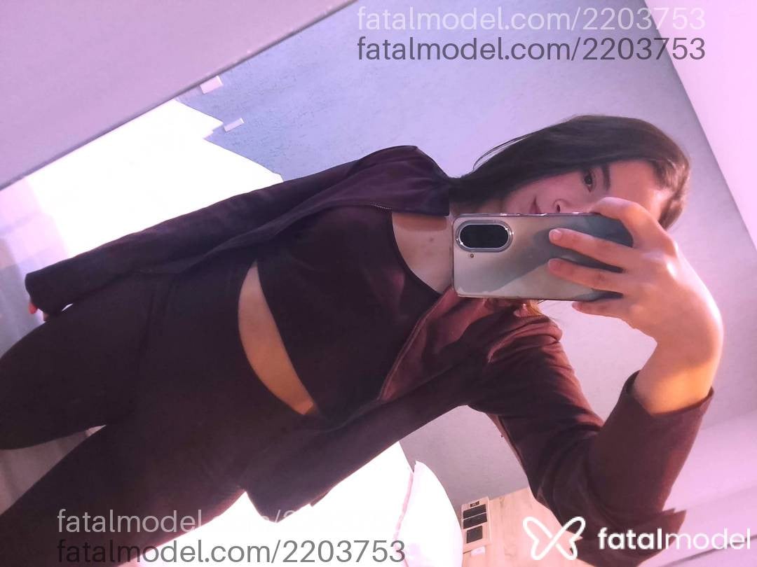 Acompanhante mulher com cabelo castanho de olhos castanhos em Campinas - Verônica