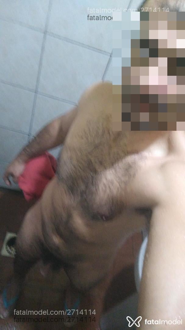 Acompanhante homem com cabelo castanho de olhos castanhos em Novo Hamburgo - Jonas