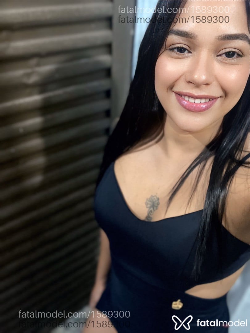 Acompanhante mulher morena (o) de olhos pretos em Chapadão do Sul Acompanhante mulher morena (o) de olhos pretos em Chapadão do Sul - Luna