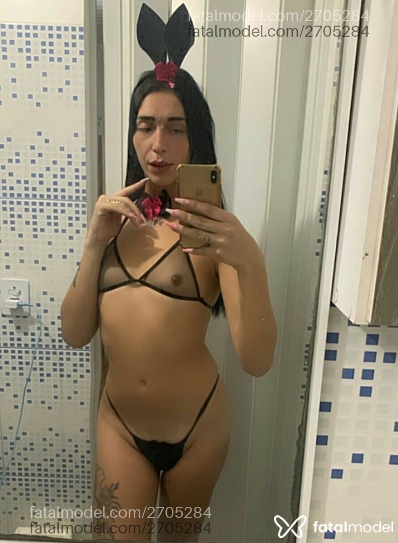 Acompanhante mulher trans morena (o) de olhos castanhos em Porto Alegre - Vitoria Nolasco
