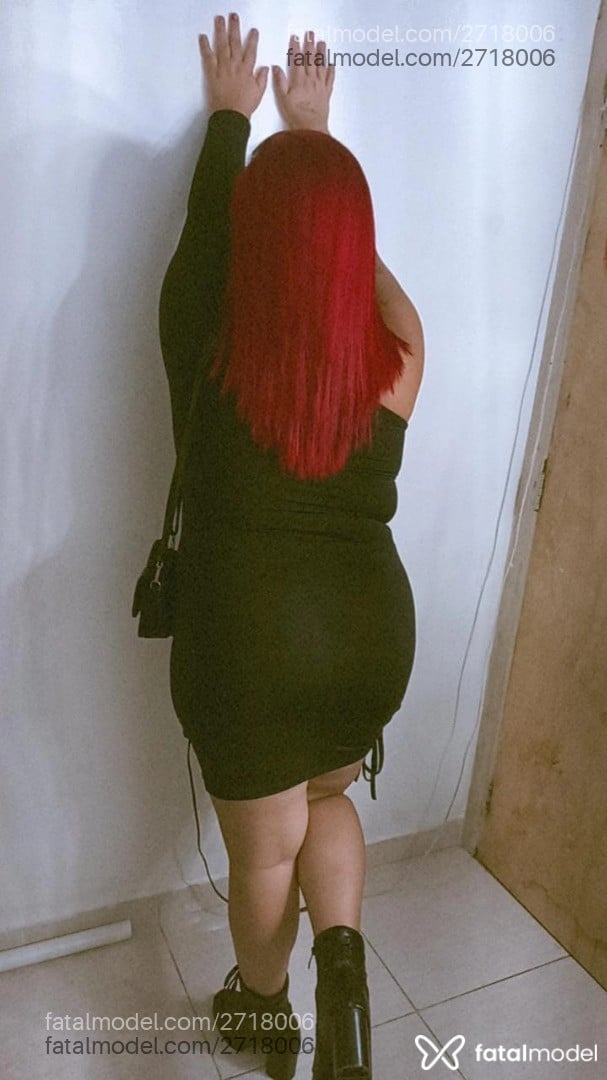 Acompanhante mulher ruiva (o) de olhos castanhos - Jenyfer Acompanhante mulher ruiva (o) de olhos castanhos - Jenyfer