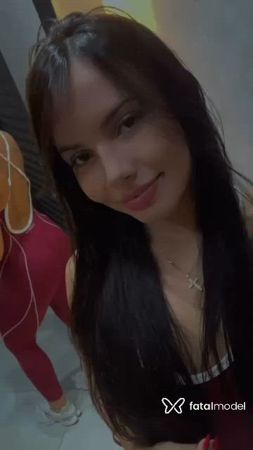 Acompanhante mulher morena (o) de olhos mel - Bruna Lima