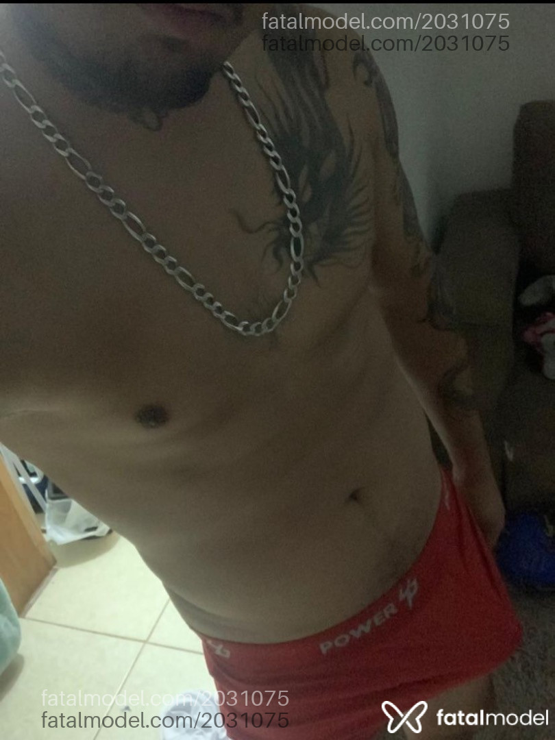 Acompanhante homem morena (o) de olhos pretos em Gravataí Acompanhante homem morena (o) de olhos pretos em Gravataí - Teu Brinquedinho