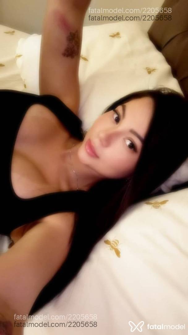 Acompanhante mulher morena (o) de olhos pretos em Londrina - Lorena