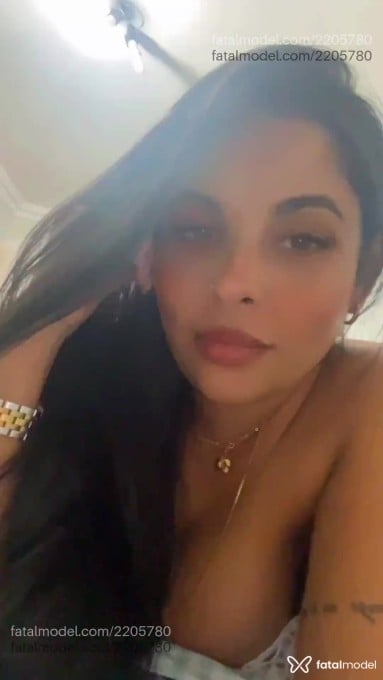 Acompanhante mulher morena (o) de olhos mel em Maringá - Jessica