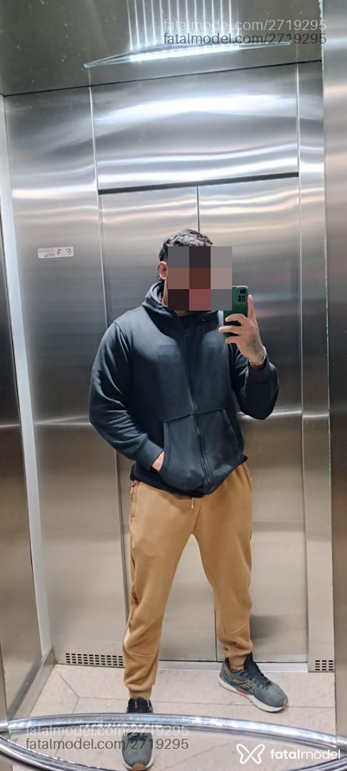 Acompanhante homem morena (o) de olhos castanhos em Rio de Janeiro - Turco