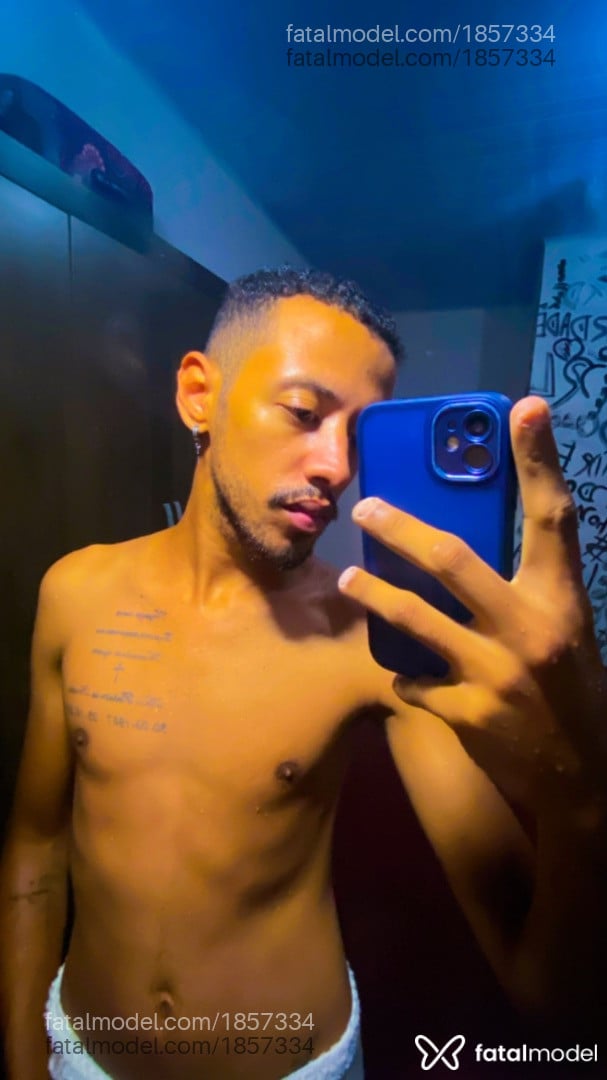 Acompanhante homem morena (o) de olhos pretos em Barra do Garças - Lipe Alves