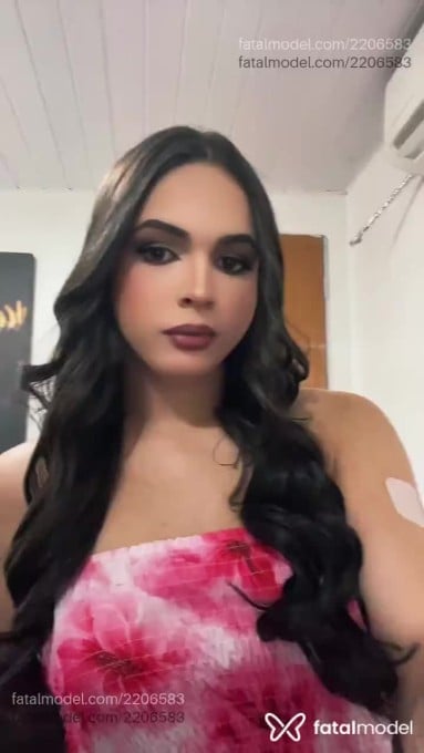 Acompanhante mulher trans morena (o) de olhos castanhos em Juazeiro do Norte - Melissa