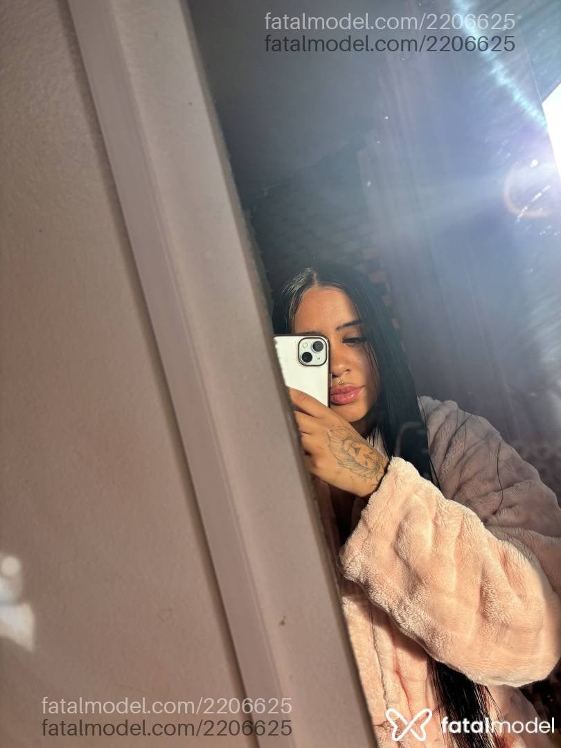 Acompanhante mulher morena (o) de olhos castanhos em Passo Fundo - Yasmin Alves
