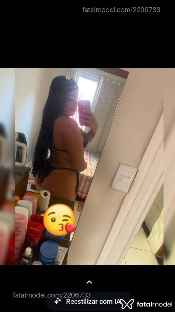 Acompanhante mulher morena (o) de olhos pretos - Jade Azevedo