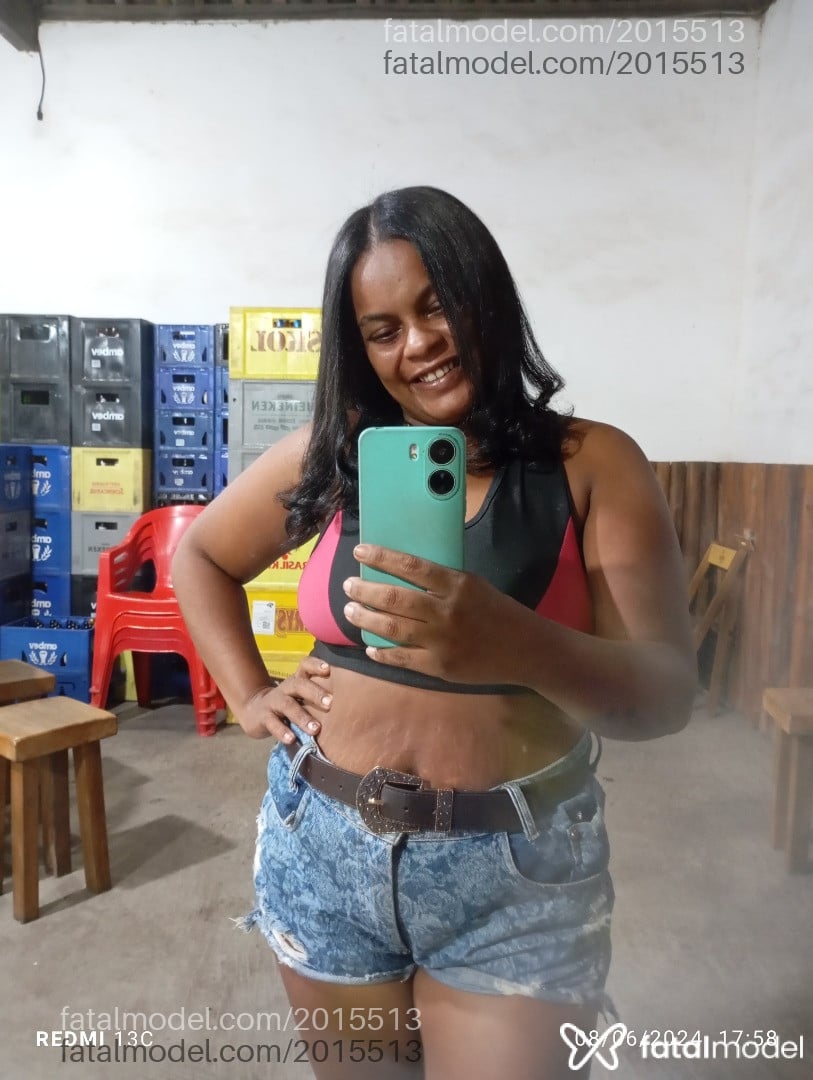 Acompanhante mulher com cabelo castanho de olhos castanhos em Virtual - Graziela Martins